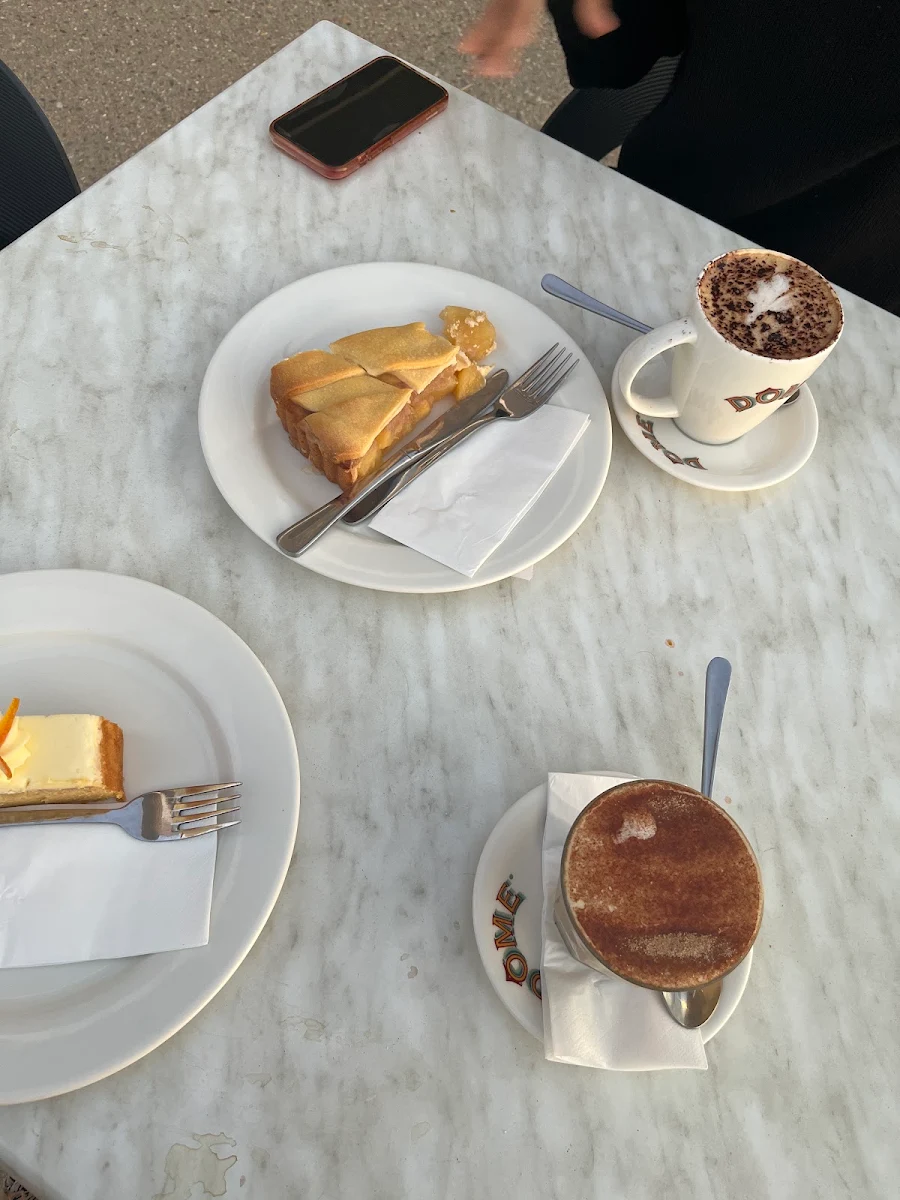 Highlights, Dôme Café - Scarborough Beachfront