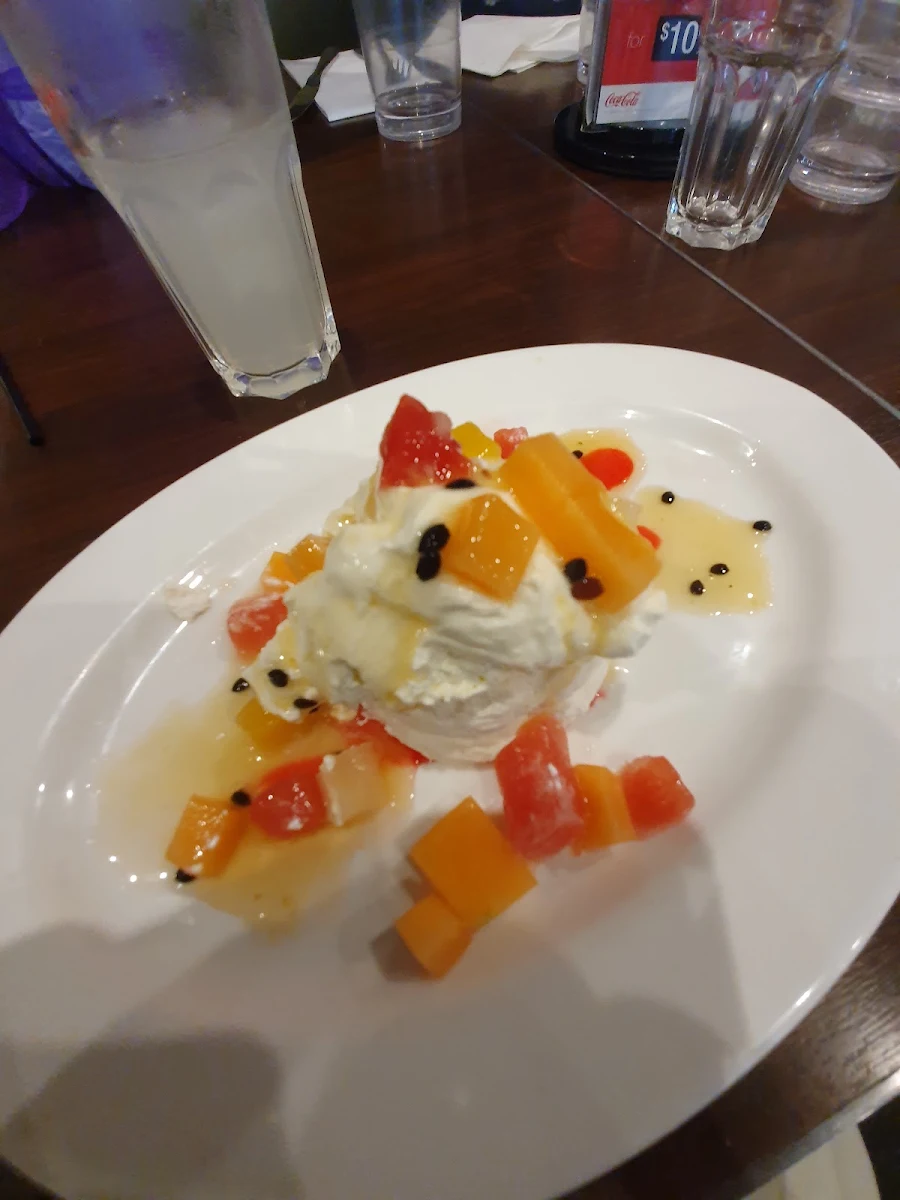 Pavlova, Kealba Hotel