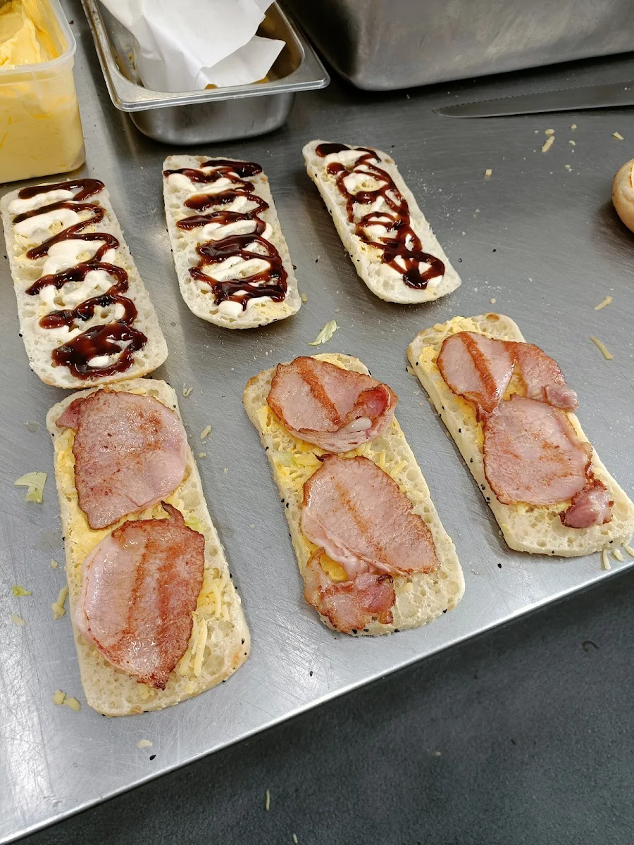 Highlights, Get Grilled