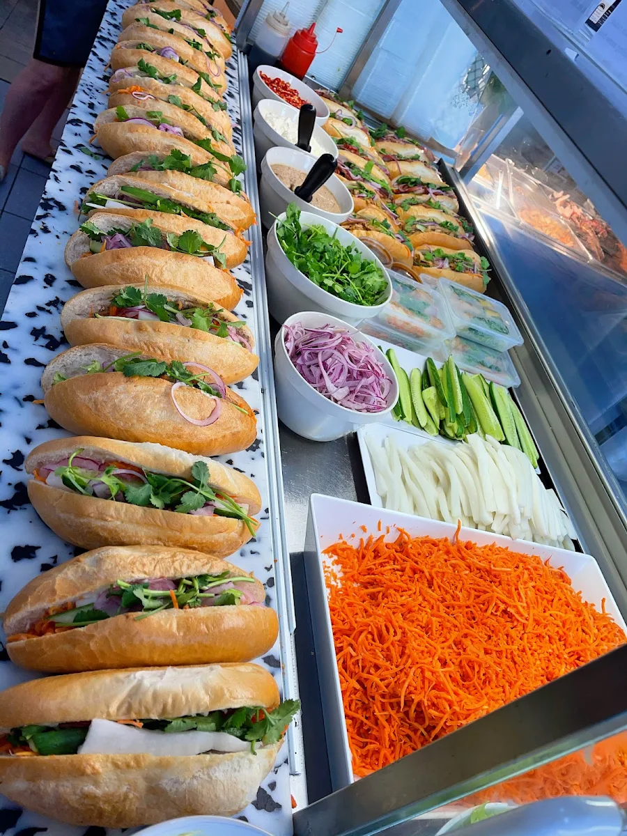 Highlights, Vietnamese Bakery & Cafe