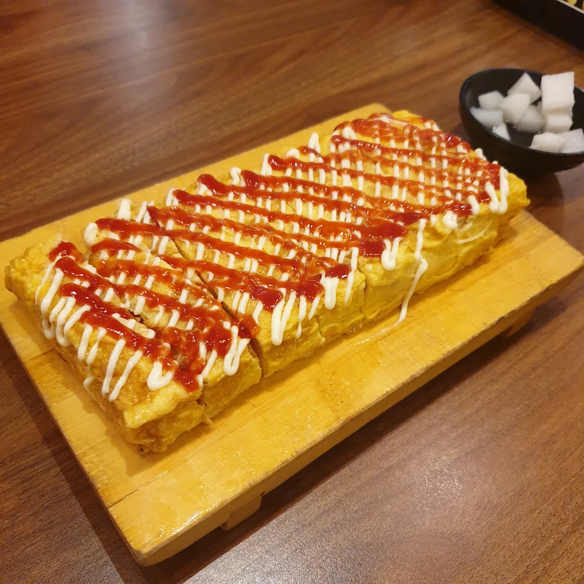 Egg Roll with Cheese 치즈 계란말이
