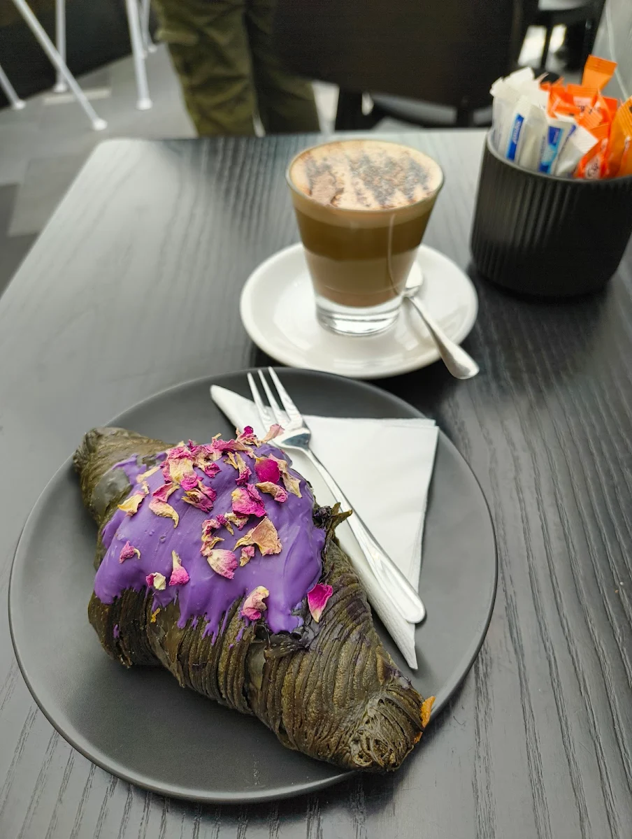 Highlights, Espresso Room Gungahlin