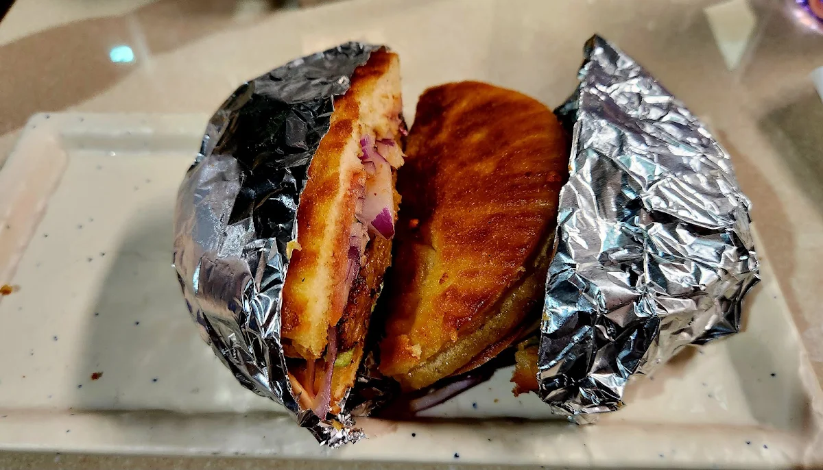 Aloo Tikki Burger