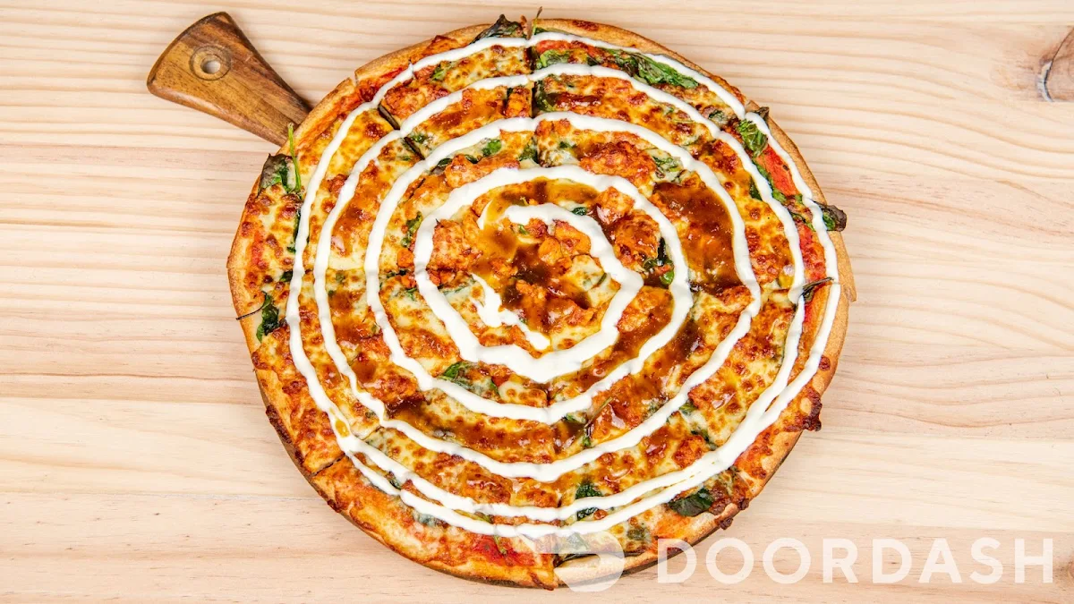 Highlights, Larry's Pizza