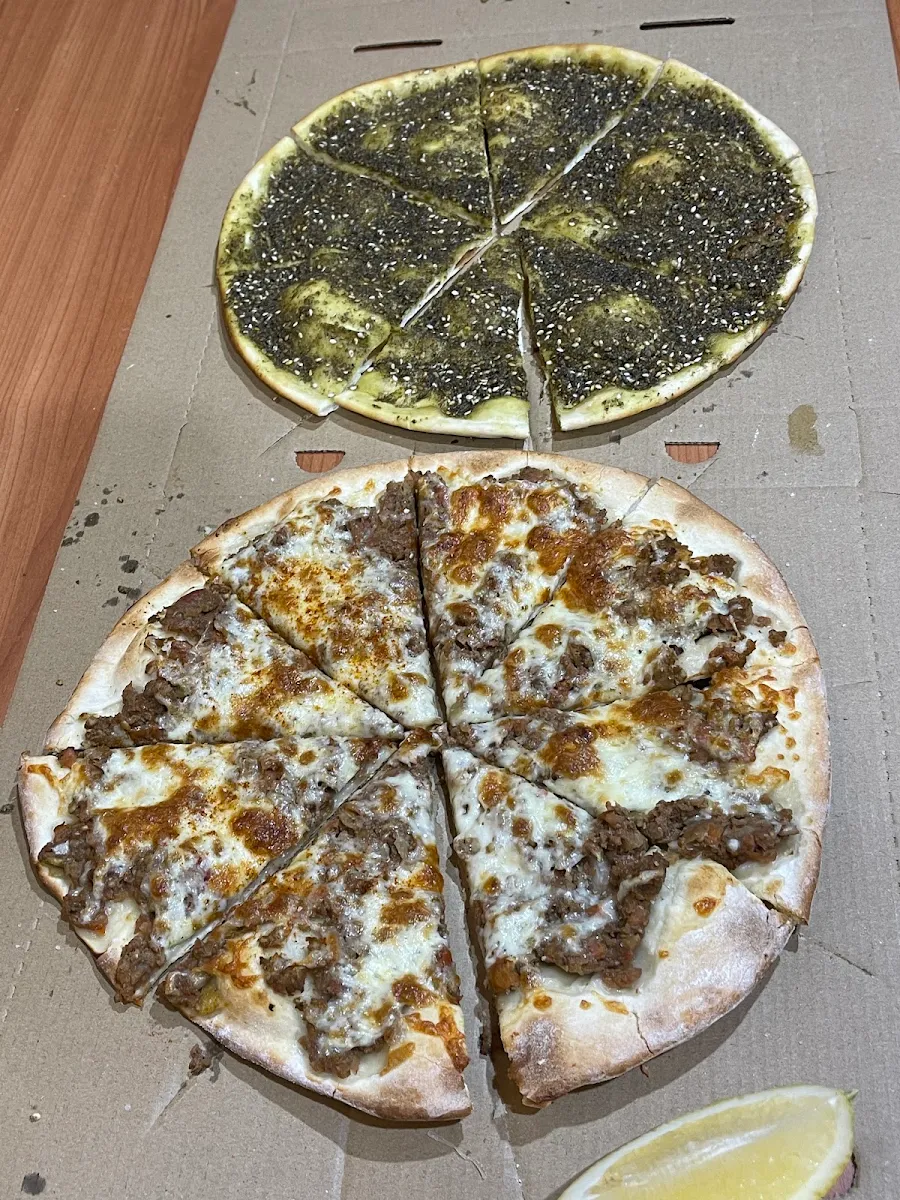 Highlights, TJ’s Pizza