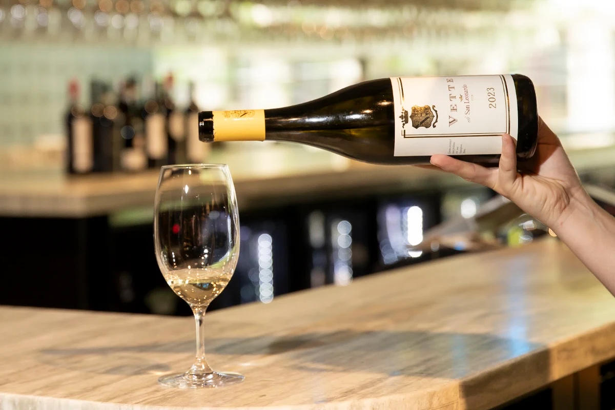Highlights, L'Enoteca Wine Bar at Il Mercato Centrale