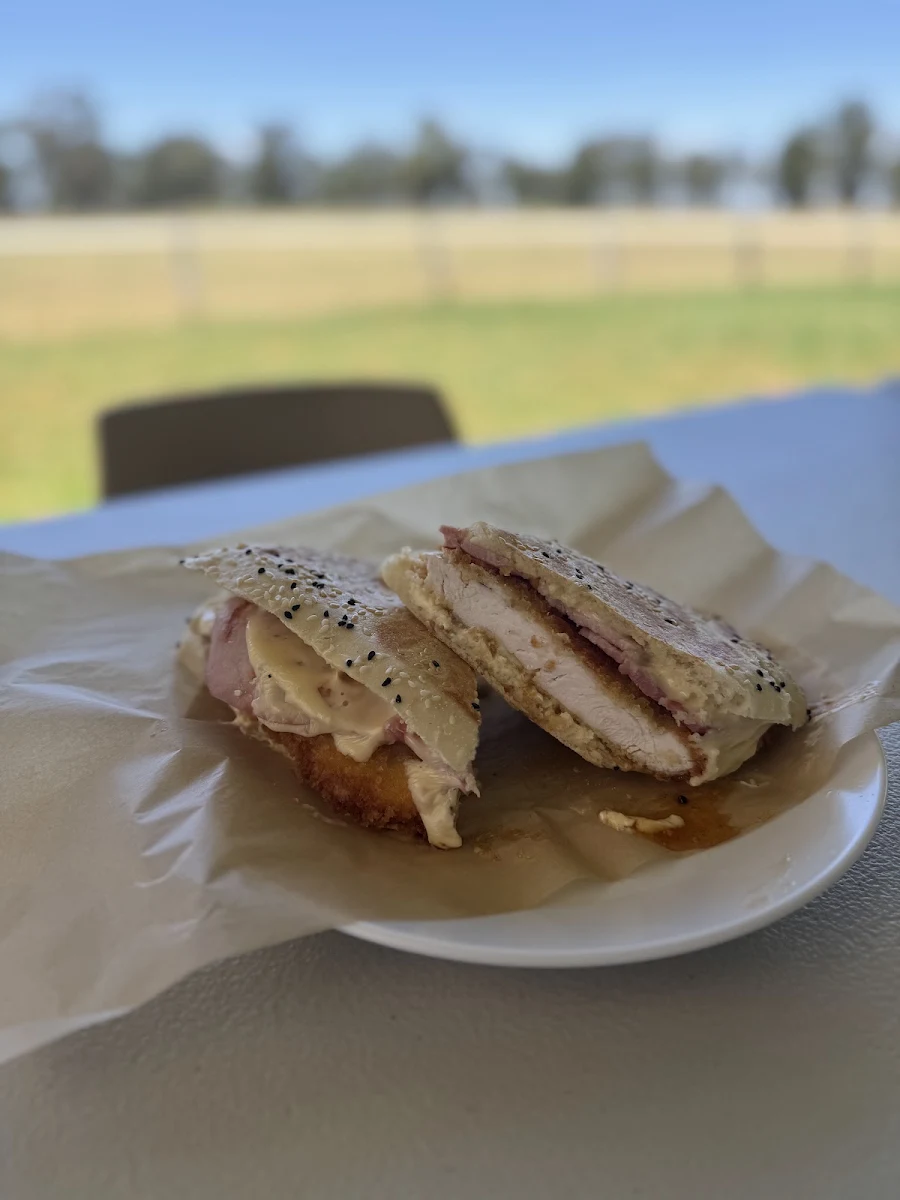 Highlights, Harvest Cafe