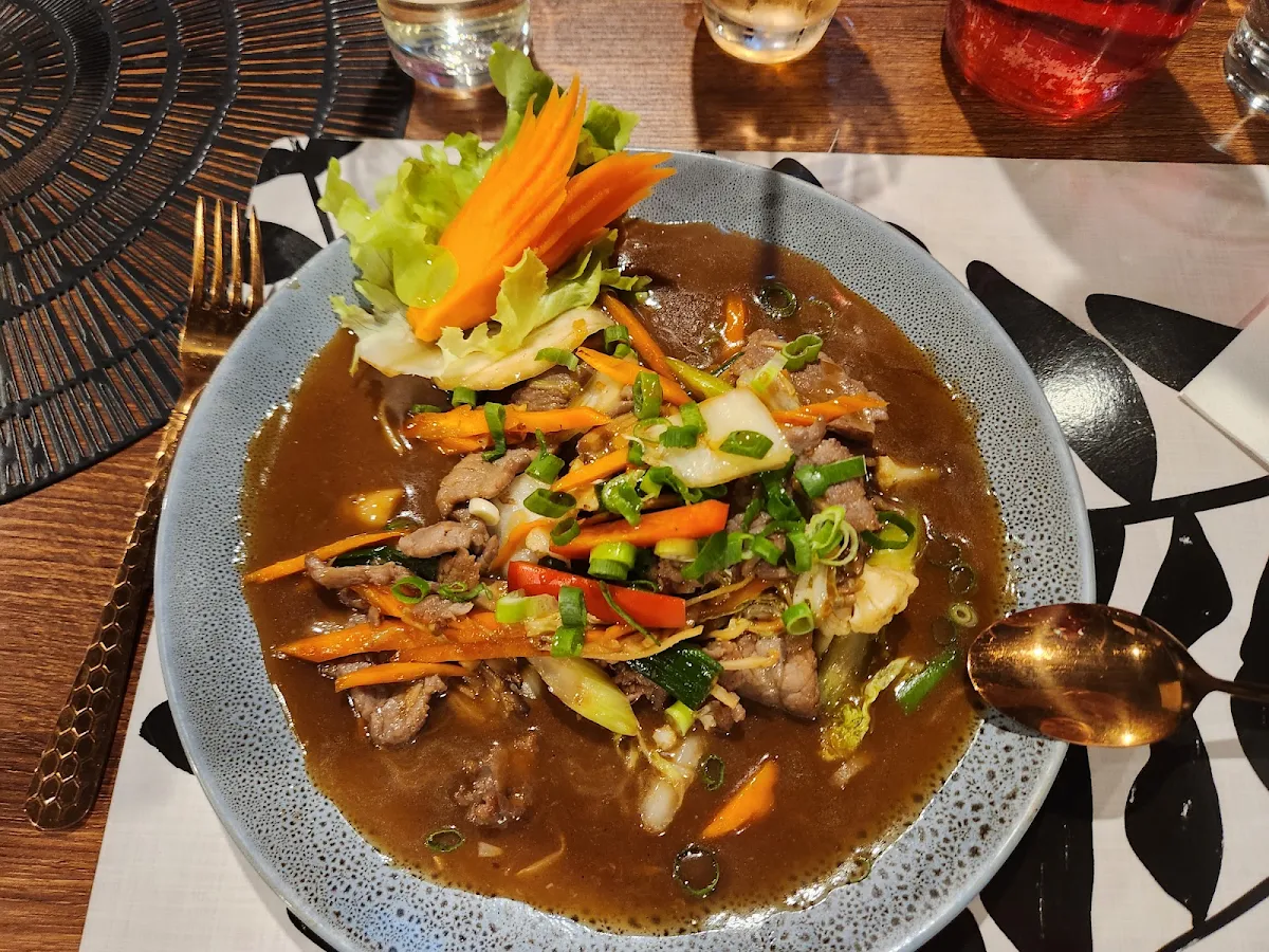 Beef Ginger, Tasty Thai Restaurant Hervey Bay
