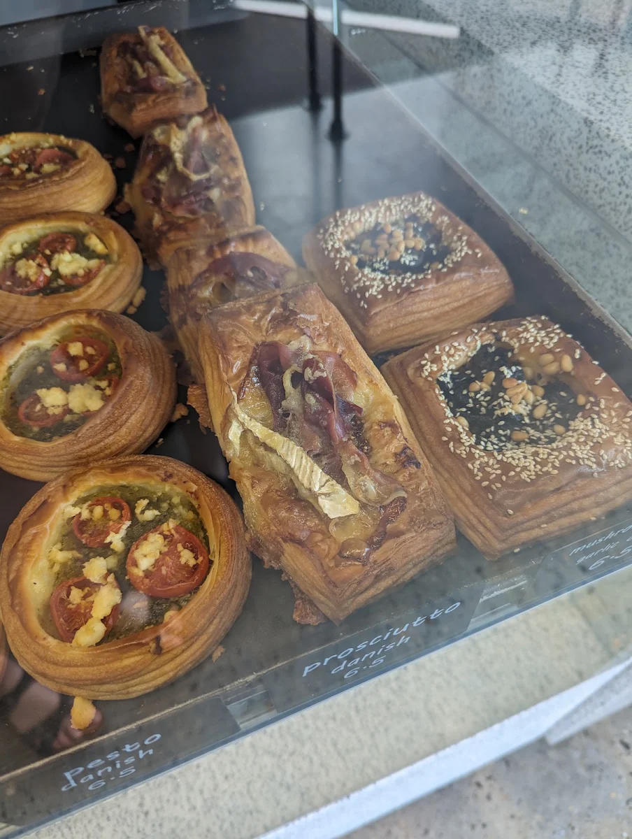 Highlights, Grain Bakery