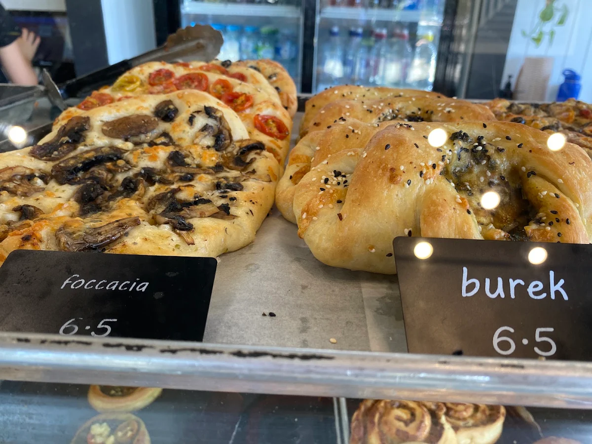 Pizzas, Grain Bakery