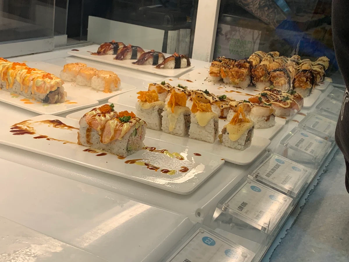 Aburi Teri Mayo Salmon Roll Box