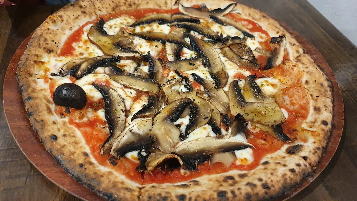 Fun Guy, Mozzarella And Co.