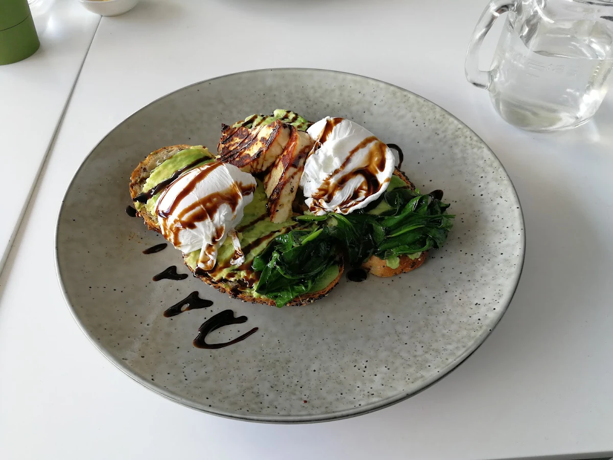 Smashed Avocado, Cafe @ 49