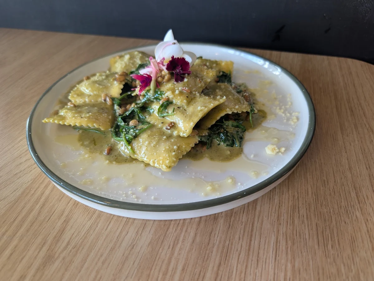 Highlights, Petal and Leaf Cafe