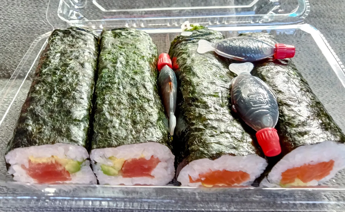 Salmon Roll