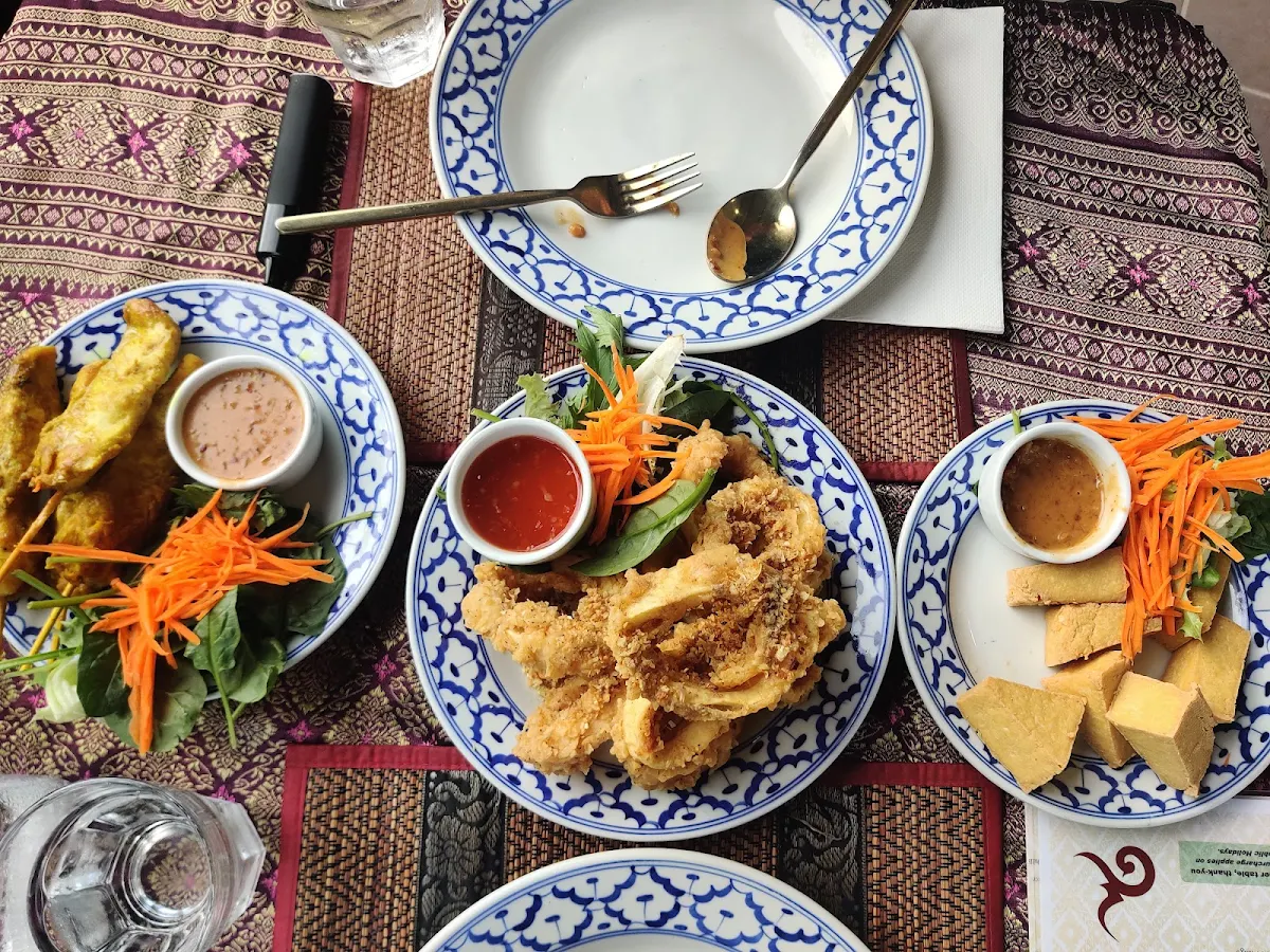 Somtum & 3pc Chicken Wings