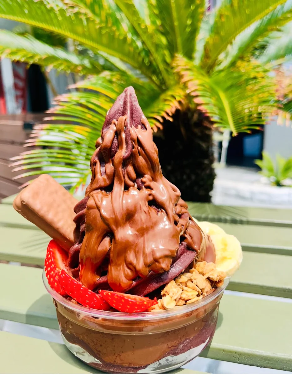 Highlights, Purple Spoon Açaí Bowls