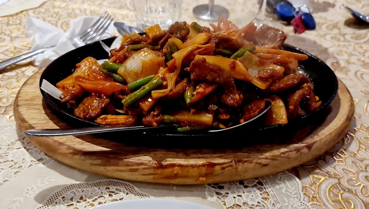 Mongolian Beef on Sizzling Plate