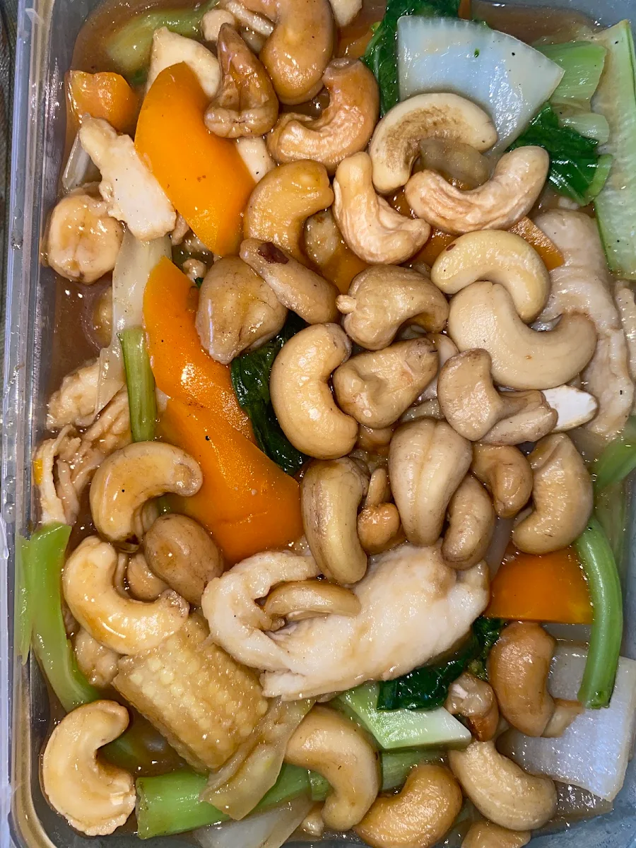 Chicken Cashew Oyster Sauce