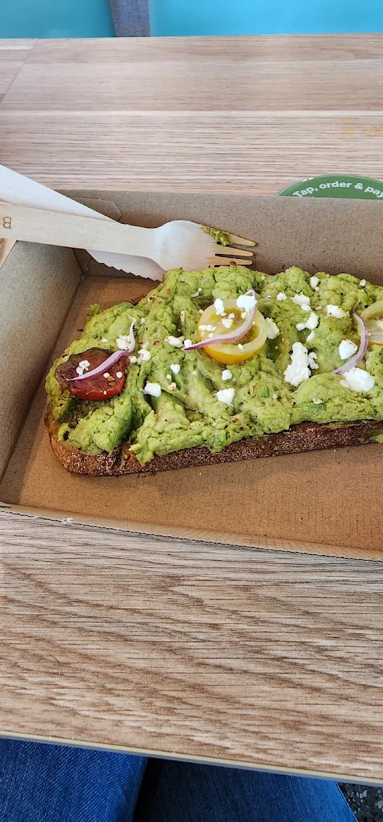 Avo & Toast
