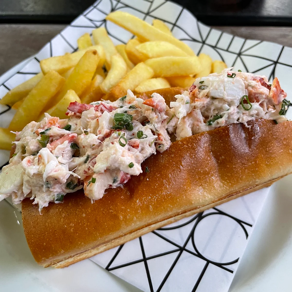 New England Lobster Roll with Fries and Truffle Salt