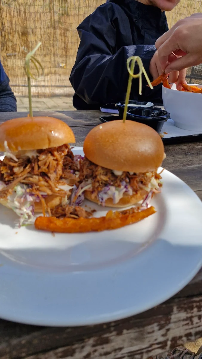 Pulled Pork Burger