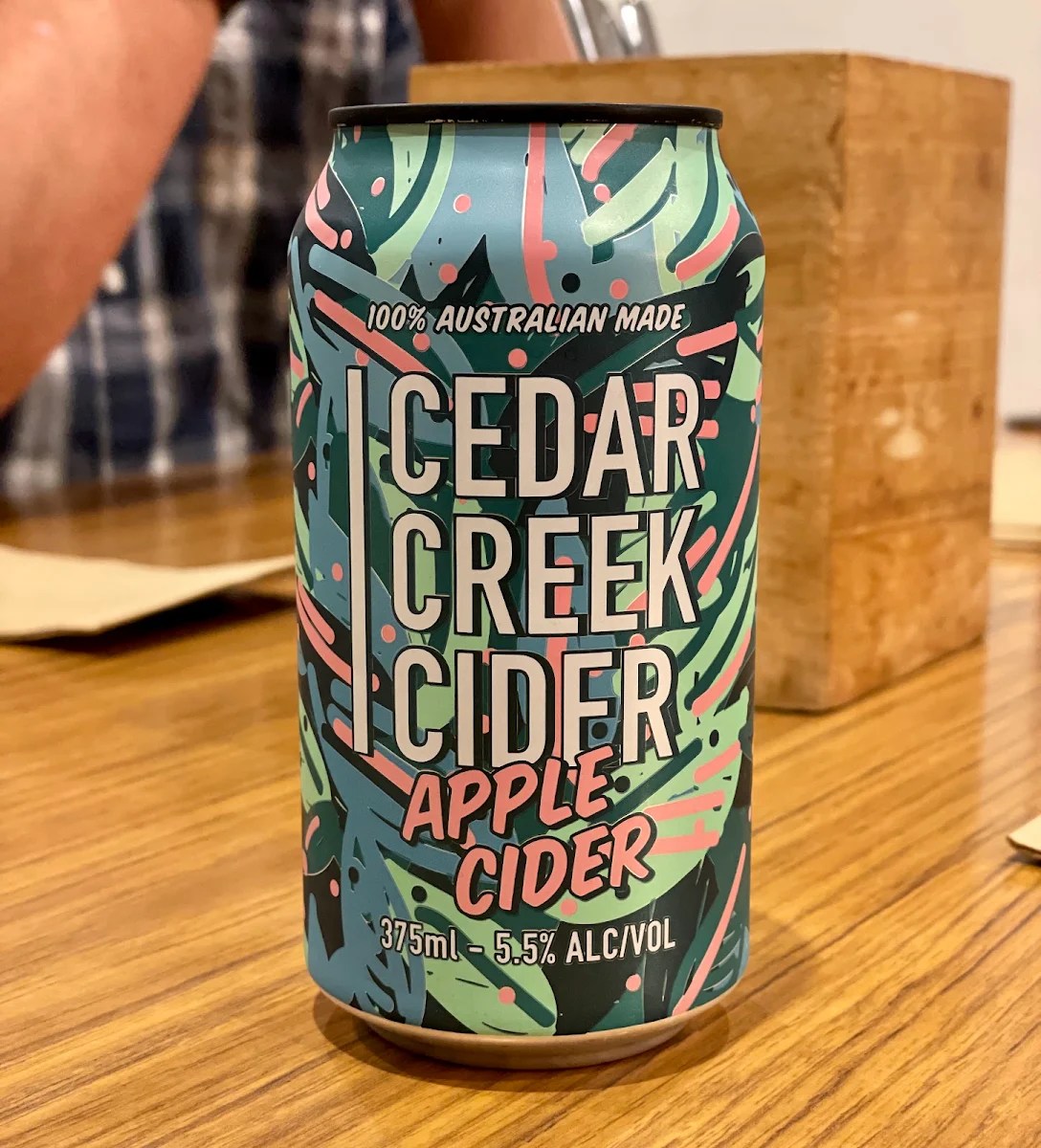 Cedar Creek, 2 Smoking Barrels Barbecue Joint & Food truck