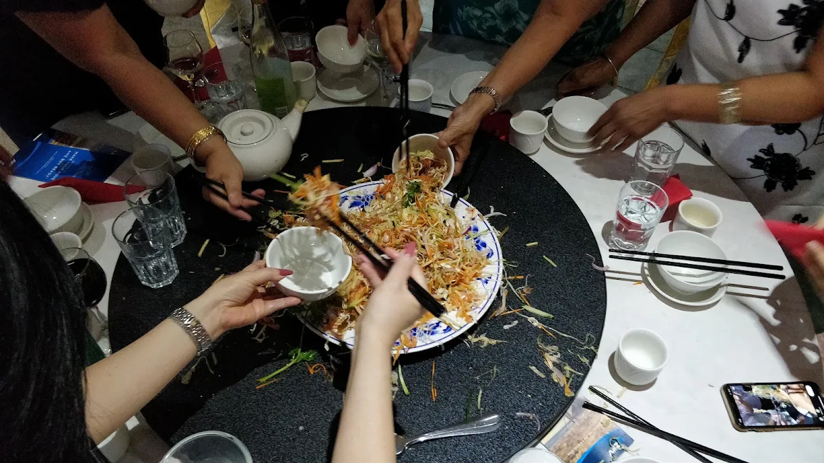 Highlights, Ming's Palace