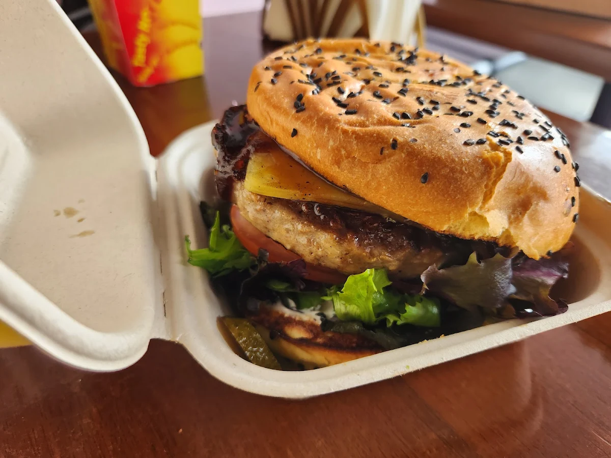 Full Moon Burger