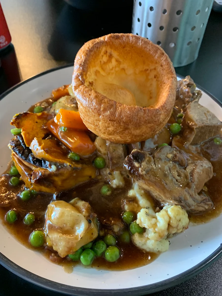 Sunday Beef Roast Dinner