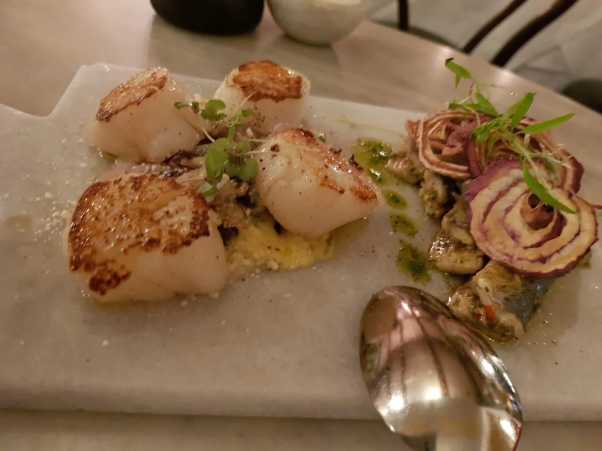 Scallops with Garlic Sauce