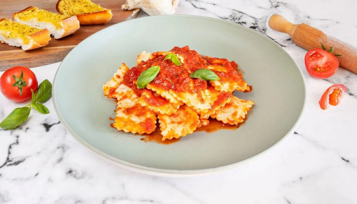 Highlights, Pasta On The Run