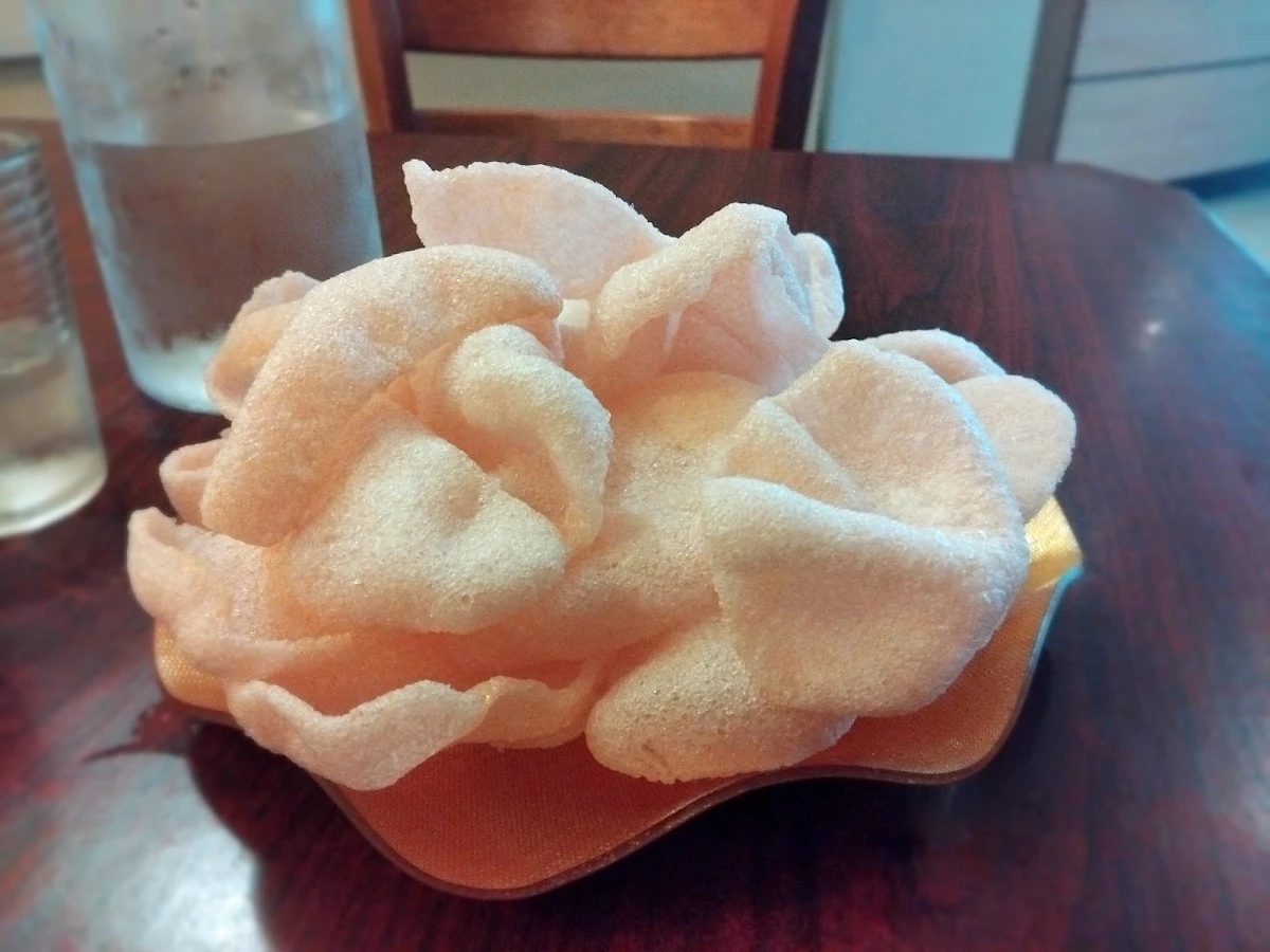 Prawn Cracker, Vale Chinese Restaurant