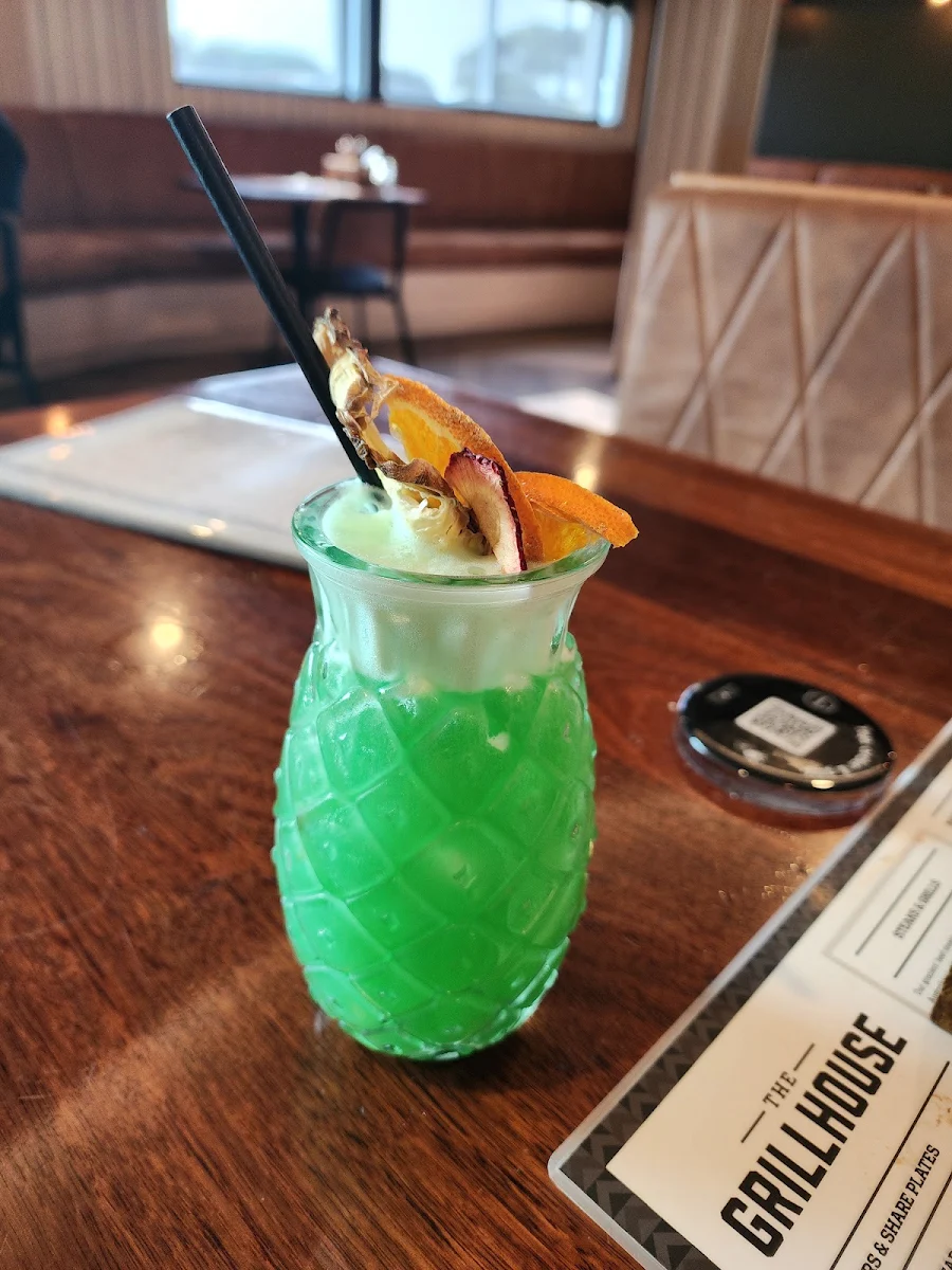 Fruity Cocktails, Victoria Hotel