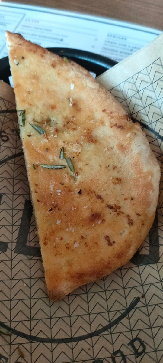 Garlic Flatbread, Victoria Hotel