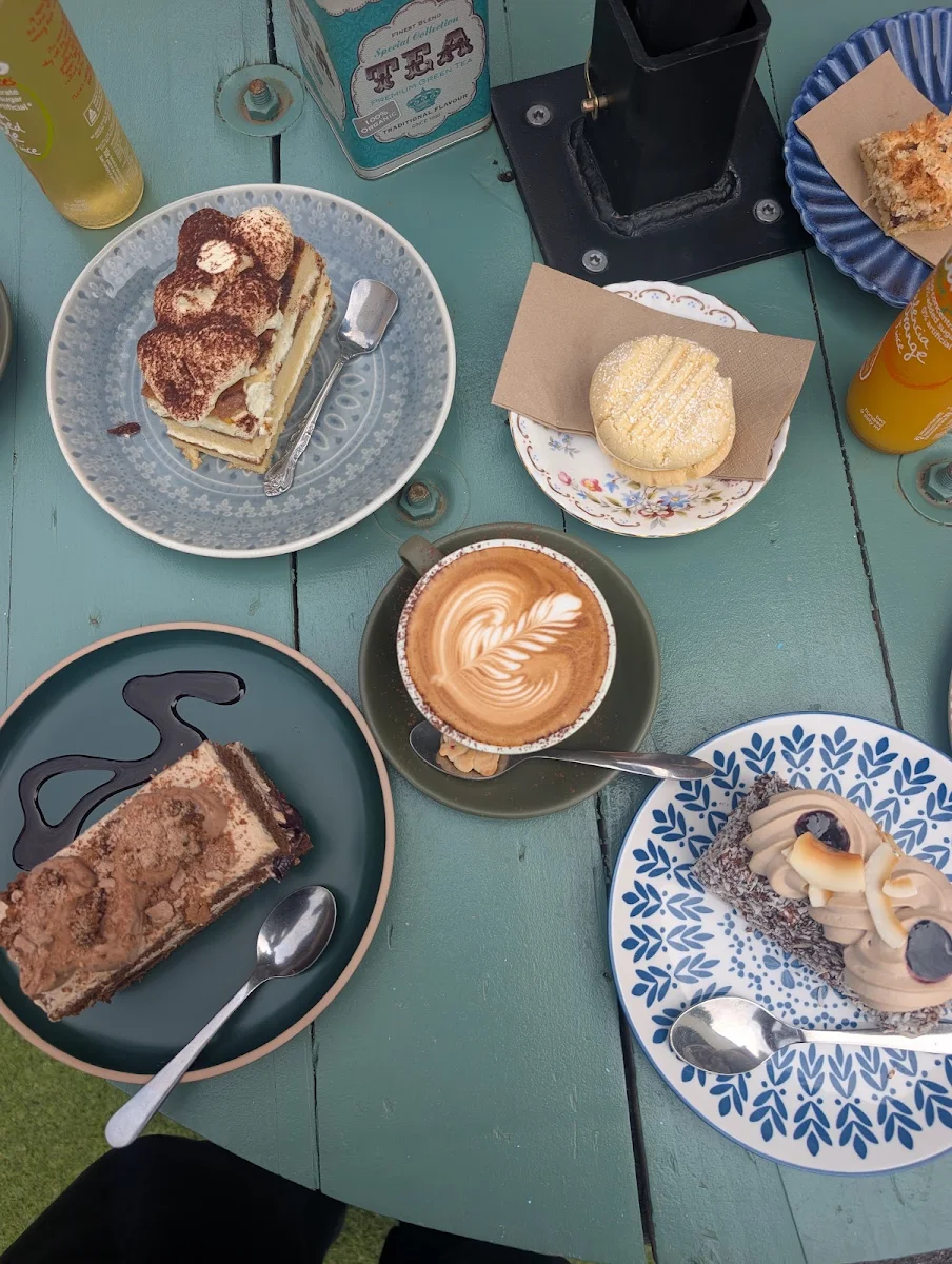 Highlights, Molly & Max Coffee Van