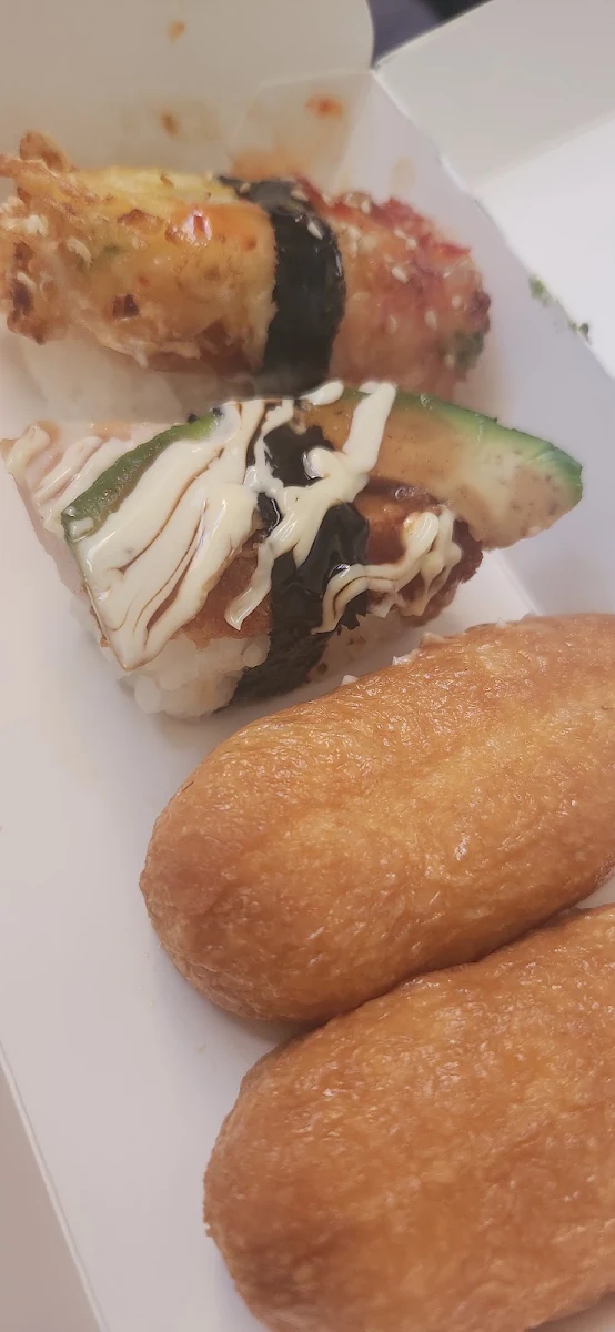 Sushi, Sushi Hub Uptown
