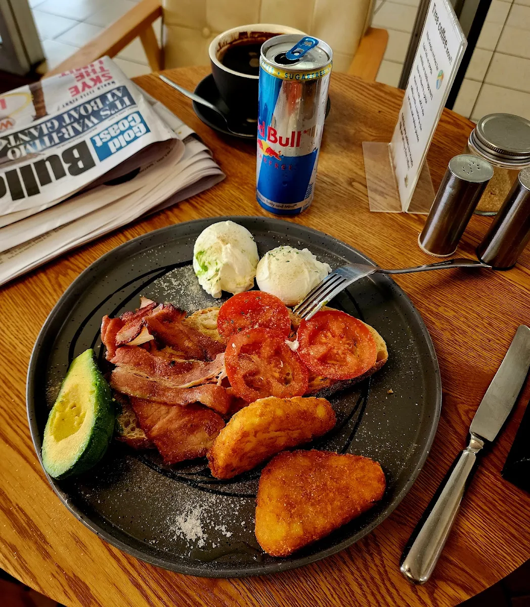 Breakfast Stack, Yolo Cafe