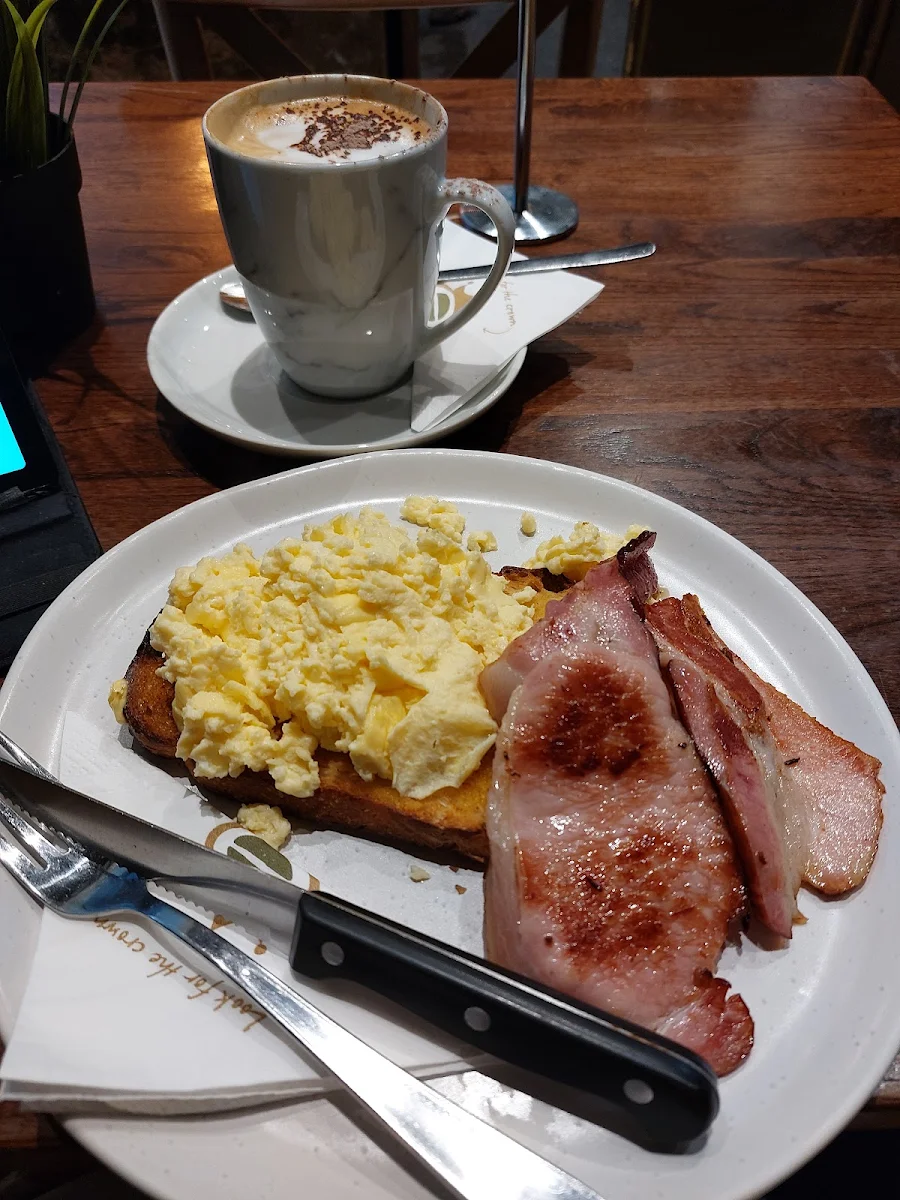 Scrambled Eggs Add Bacon