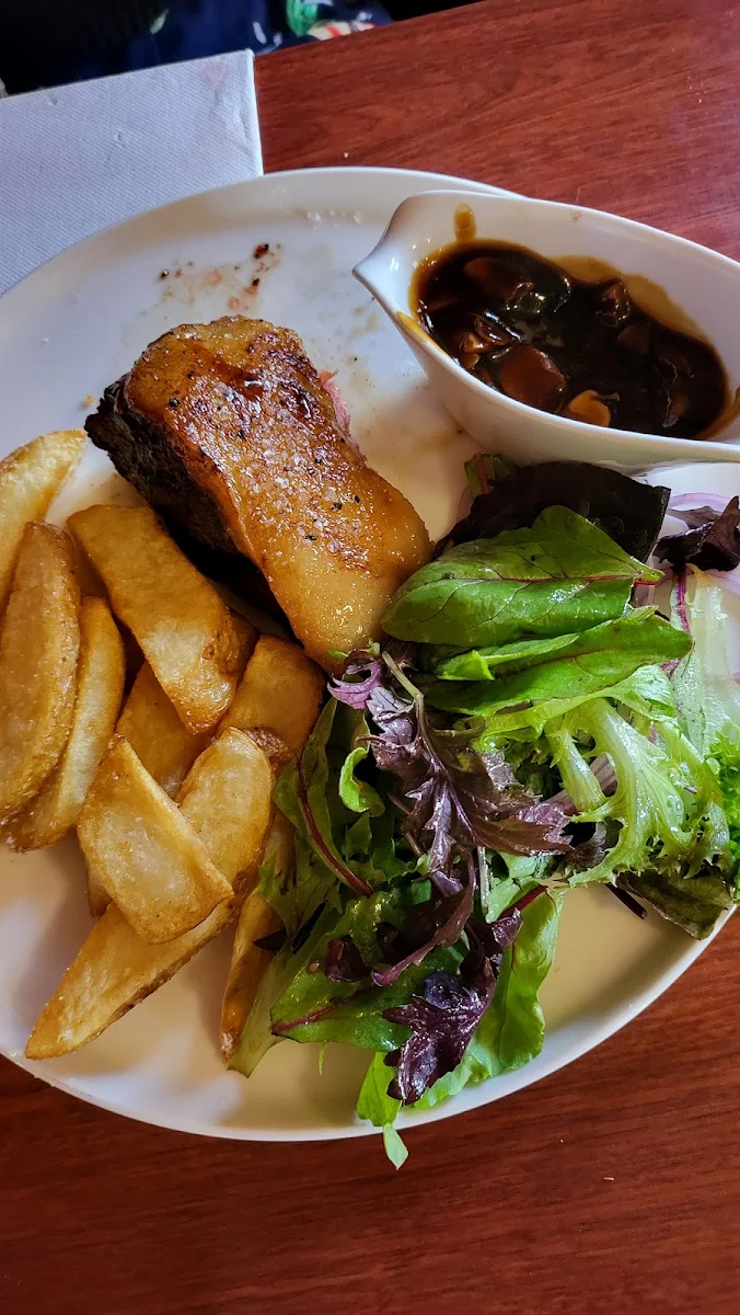 Steak, The Albion Hotel Kyneton