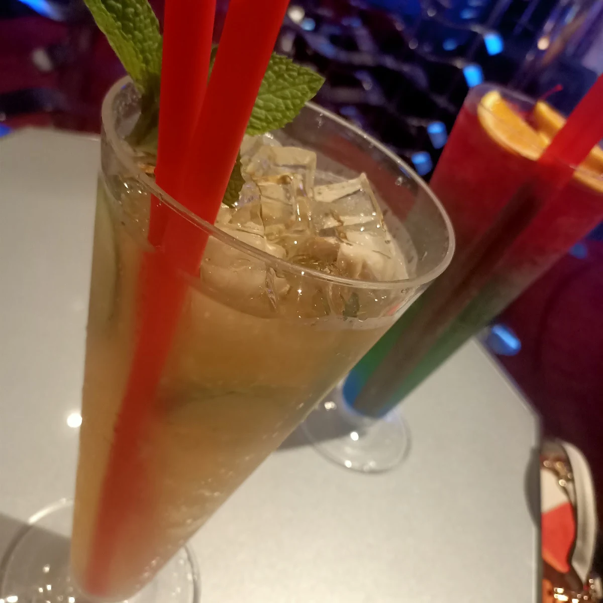 Highlights, Velvet Bar
