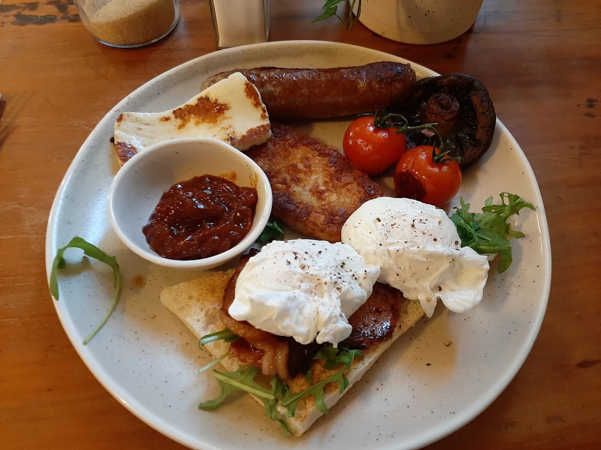 Breakfast Plate, Whipbird