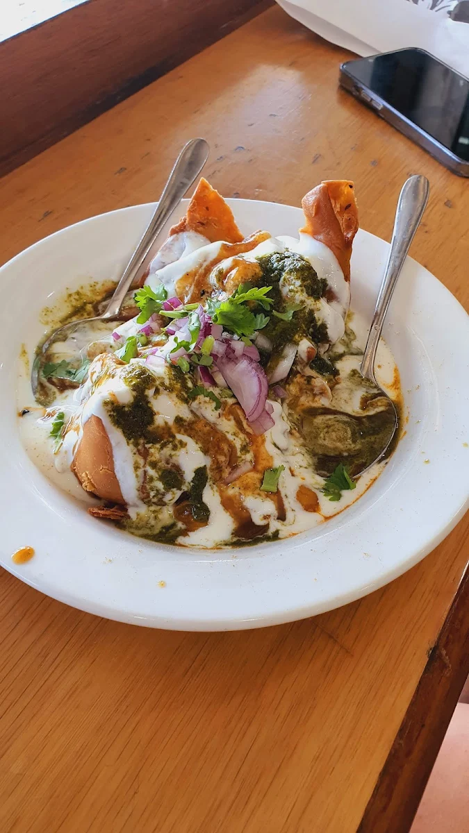 Dahi Vada with Papdi
