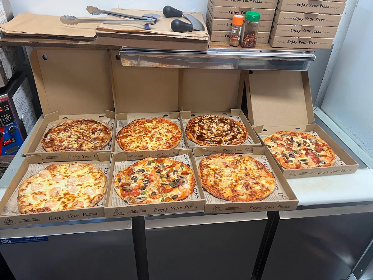Highlights, Zaatar Baladi Manouch Lebanese Bakery and pizza Ermington