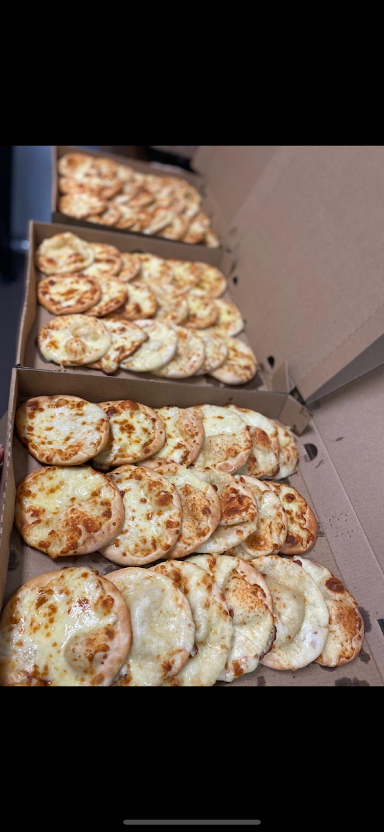 Highlights, Zaatar Baladi Manouch Lebanese Bakery and pizza Ermington