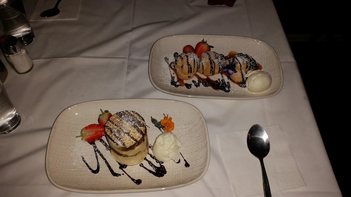 Tiramisu & Profiteroles
