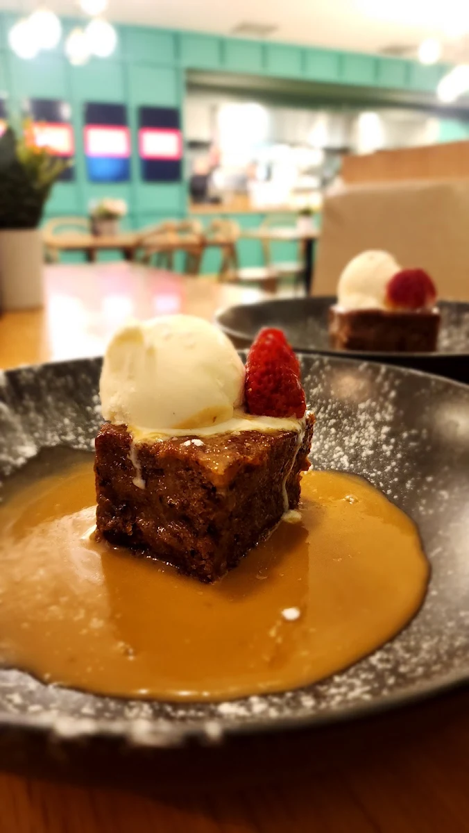 Sticky Date Pudding