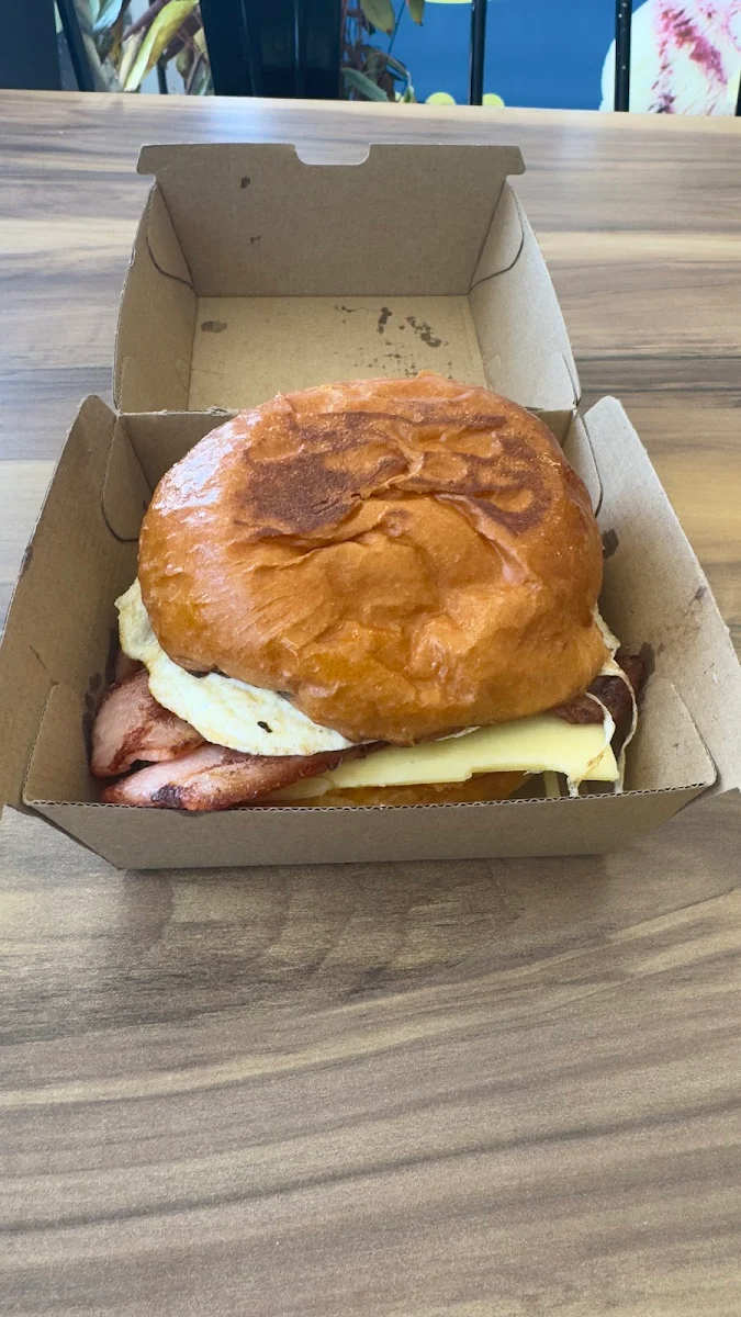 Highlights, Port Campbell Takeaway