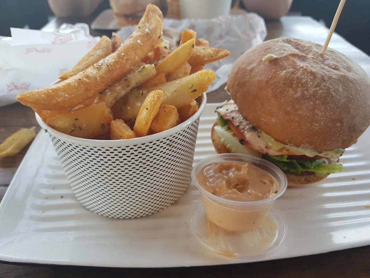 Highlights, Grill'd Burgers - Everton Park