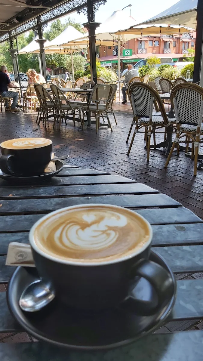 Flat White, The Lion Hotel